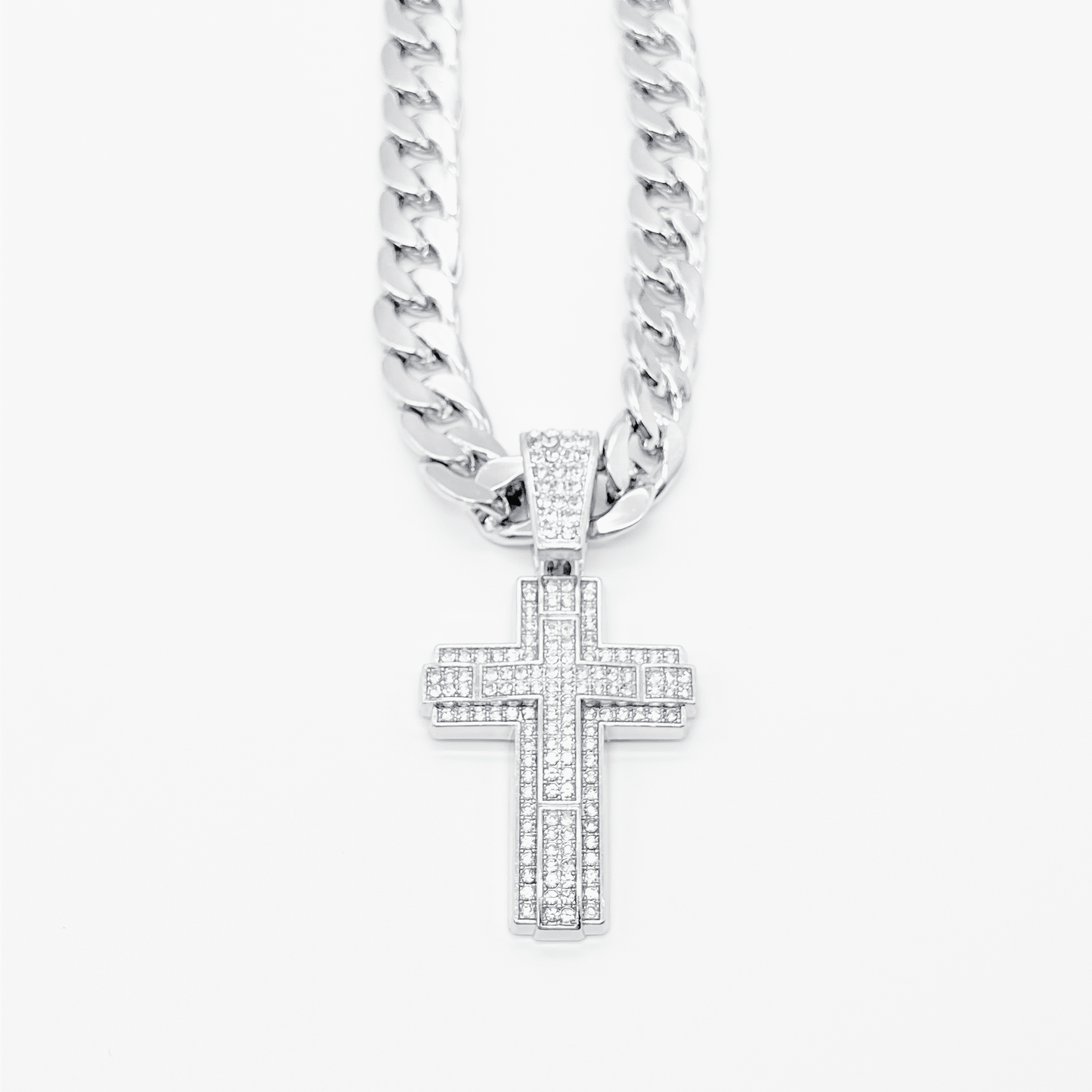 Royal Pavé Cross Cuban Chain Necklace "Silver"