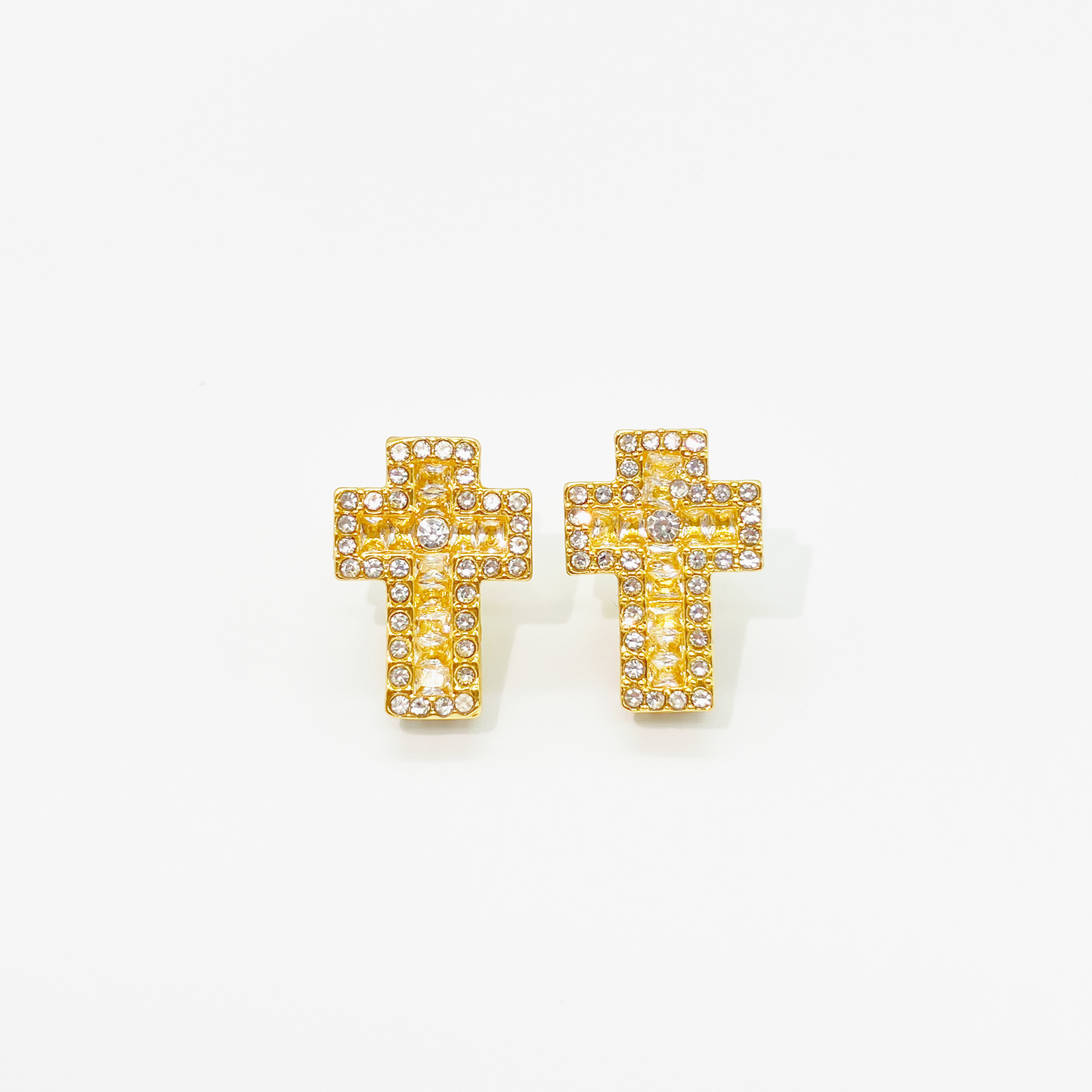 Luxe Cross Ice Stud Earrings【Gold】