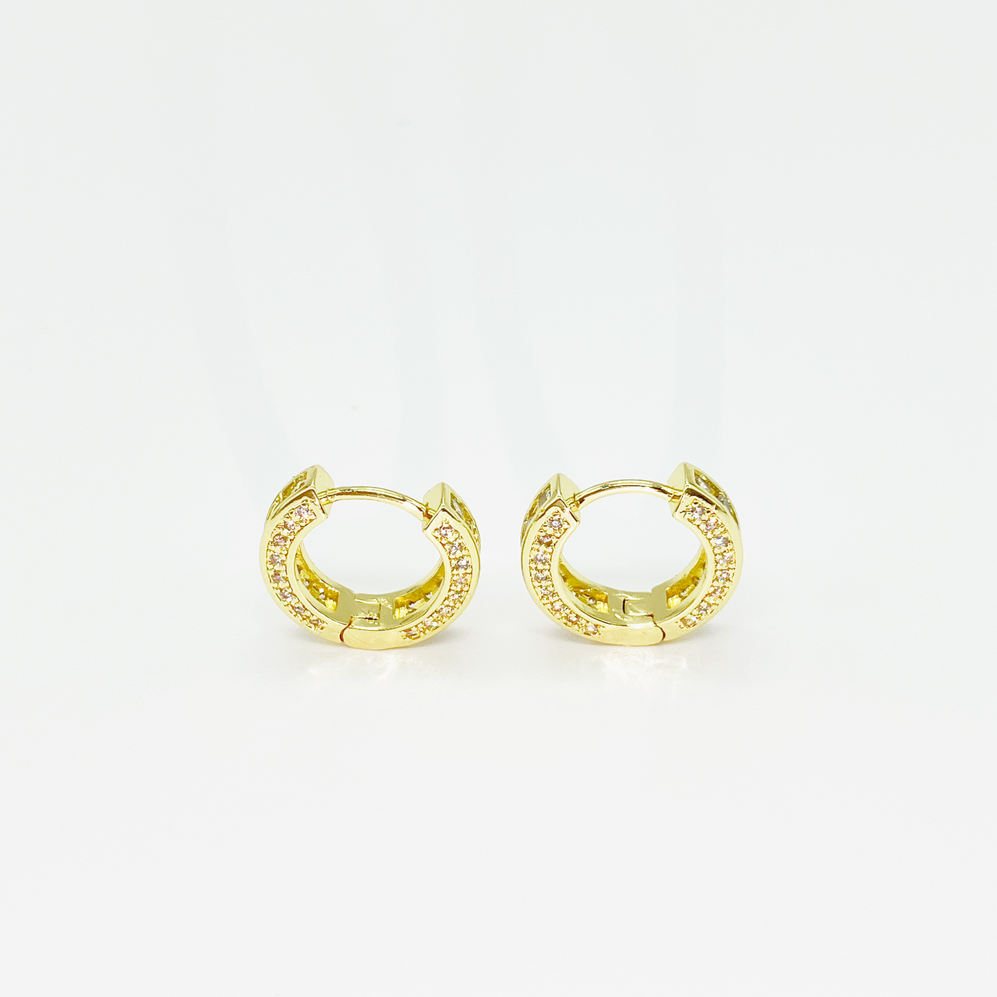 Line Stone Hoop Earrings【Gold】